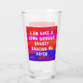 ネオンの夕焼けグランジの踊りのように タンブラーグラス (裏面)