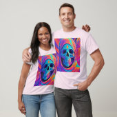 ネオンの輝くスカルアート Tシャツ (ユニセックス)