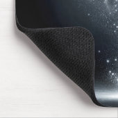 ネオンエナジーライトトレイルを持つ空手マン マウスパッド (コーナー)