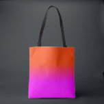 ネオンオレンジとホットピンクグラデーションシェード色フェード トートバッグ<br><div class="desc">ネオンオレンジとホットピンクグラデーションのシェード色のフェード。この日の入グラデーションるパレットのネオン、オレンジ、ホット、ピンク、グラデーション、シェード、色、フェード、トレンド、明るい、蛍光灯、蛍光、ハイライト、学校、おもしろい、ドーム、デコール、色合い、明るいネオンピンク、明るいピンク、ネオンオレンジ、ホットピンク、シェード、明るいホットピンクぼやけフェード、暗い色、ネオンピンク、ホットピンク色フェード、ネオンシャドウ、ネオンシャドウ</div>