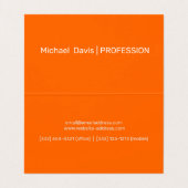 ネオンオレンジ – ロゴを追加 名刺 (内部フラット)