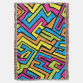 ネオンカラフルグラフィティ通りアートパターン スローブランケット (正面縦)