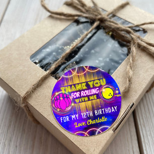 ネオングローパープルボーリング誕生日パーティーありがとう ラウンドシール