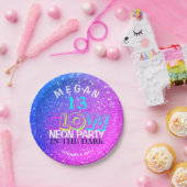 ネオングローモダン13th誕生日パーティー ペーパープレート (パーティー)