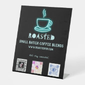 ネオンコーヒーカップソーシャルメディアのスキャンコード 台座サイン (正面)