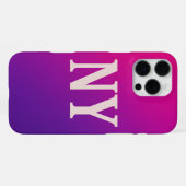 ネオンスカイラインはっきりしたNY - & Chic iPhoneケース (裏面横)