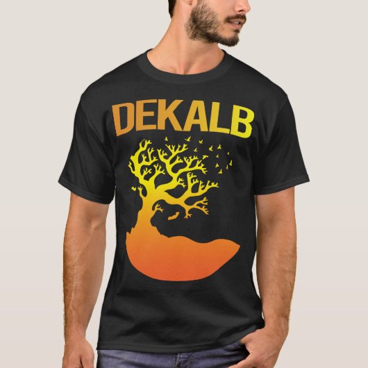 ネオンツリー – DeKalb Tシャツ (正面)