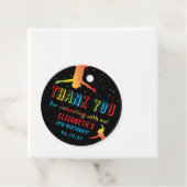 ネオントランポリンパーク子供の誕生日メッセージカード フェイバータグ (インサイチュ)