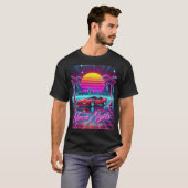 ネオンナイトレトロ80sアートプリント- Cityscape Tシャツ (正面フル)