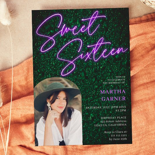 ネオンパープルのサインのスクリプト緑の写真アーチ甘い16 招待状