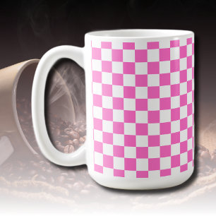 ネオンピンクとホワイトチェッ市松模様にカーボードヴィンテージ コーヒーマグカップ