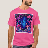 ネオンピンクのキノコの森の芸術 Tシャツ (正面)