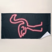 ネオンピンクのフラミンゴ ビーチタオル (正面)