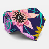 ネオンピンク黄葉フローラ水彩パターン ネクタイ (ロール)