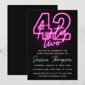 ネオンピンク42位誕生日招待状 招待状 (正面/裏面)