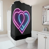 ネオンピンク/ブルーハートバレンタインデー シャワーカーテン (インサイチュ)