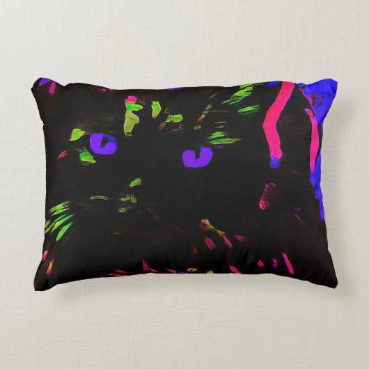 ネオンブラック白熱［赤熱］光を放つ猫 アクセントクッション (正面)