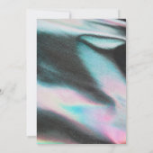 ネオンホログラフィックテクスチャードの未来的な誕生日 招待状 (裏面)