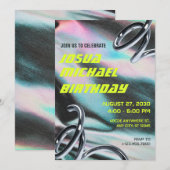 ネオンホログラフィック テクスチャードの未来的な誕生日 招待状 (正面/裏面)