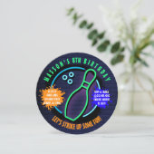 ネオンボーリングボールラウンドバースデーパーティーへの招待 招待状 (スタンド正面)