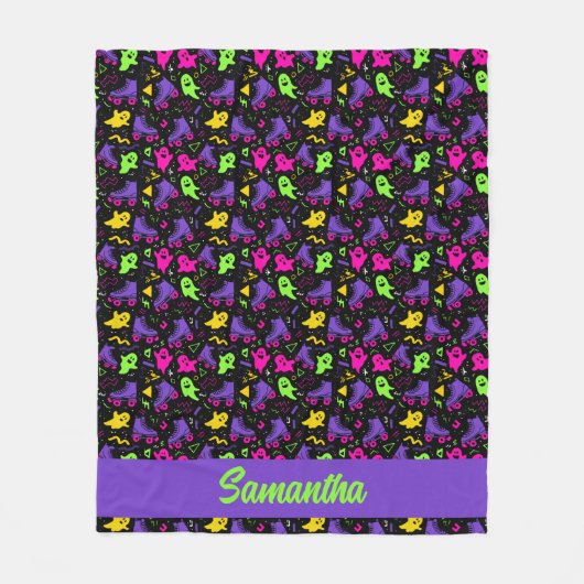 ネオンモノグラムの幽霊とスケートハロウィーン フリースブランケット (正面)
