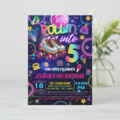 ネオンローラースケート5歳の誕生日招待状 招待状 (スタンド正面)