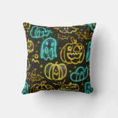 ネオン不気味ハロウィン幽霊こうもりカボキンパターン クッション (裏面)