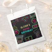 ネオン任意の年のビデオゲームのアーケード誕生日 フェイバーバッグ (クリップ留めされた状態)