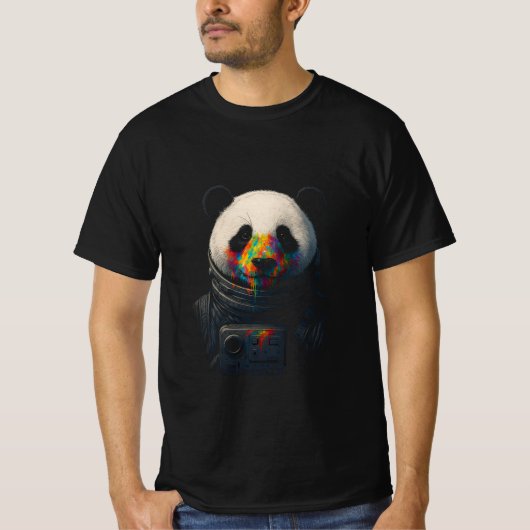 ネオン塗料がはねた宇宙飛行士パンダ Tシャツ (正面)
