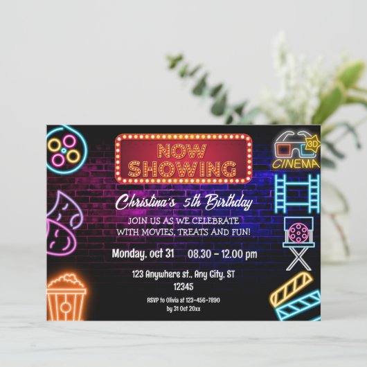 ネオン映画の夜の誕生日パーティーへの招待 招待状 (スタンド正面)