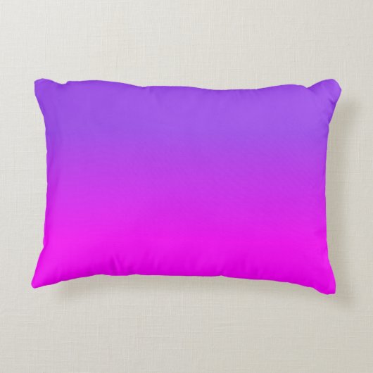 ネオン紫色およびショッキングピンクのグラデーションな陰色は衰退します アクセントクッション (裏面)