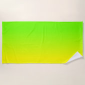 ネオン緑およびネオン黄色いOmbréの陰色は衰退します ビーチタオル (正面)