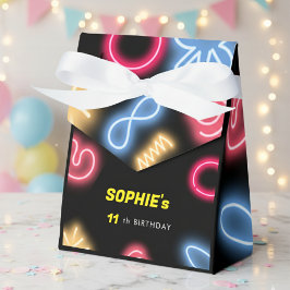 ネオン誕生日レー熱狂するザーパーティーを輝かせよう フェイバーボックス