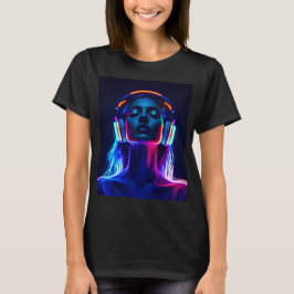 ネオン音楽瞑想 - ヘッドホンを着けた女性アート Tシャツ