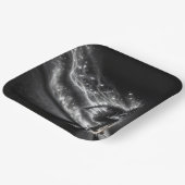 ネオン10代のライトが付いたスケートボードの少年 ペーパープレート (傾斜あり)