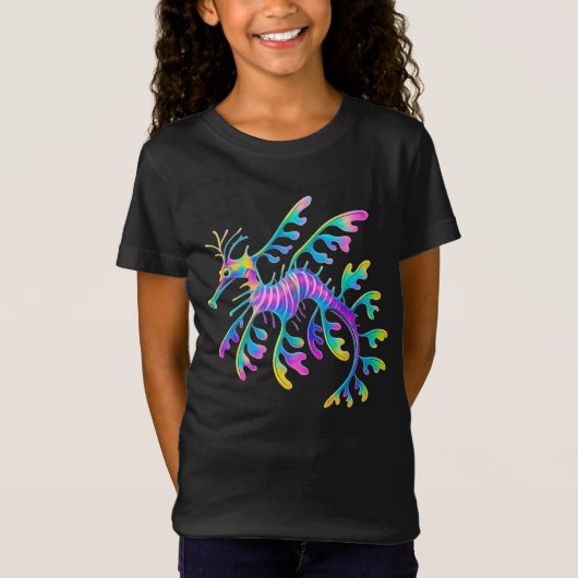 ネオン シー ドラゴン - 超現実的な海洋アート Tシャツ (正面)