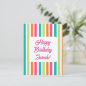 ネオン レインボー ストライプの楽しいレトロ ポストカード (スタンド正面)