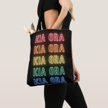 ネオンKia Oraレインボープライドニュージーランド