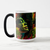 ネオ鮮やかンの女性の頭、リアリスティックな芸術 モーフィングマグカップ (左)