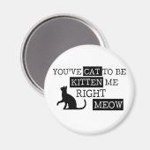 ネコがニャアと鳴くんだおもしろい マグネット (正面/裏面)