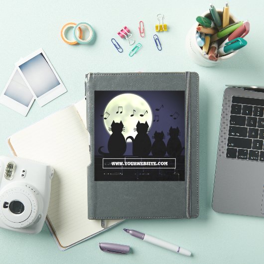 ネコが月明かりの中で動く。ステッカー シール (iPadカバー)