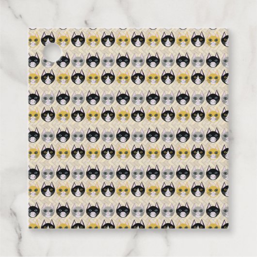 ネコ4匹、ヘリンボーンベージュ フェイバータグ (正面)