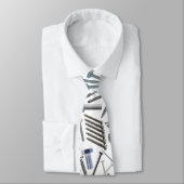 ネジと爪、 ネイルx4白BG ネクタイ (タイ)