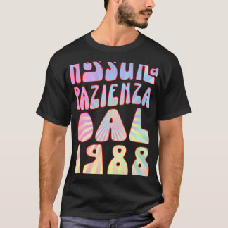 ネスナパツィエンザダル1988 35アニコンプレアンノレトロ Tシャツ