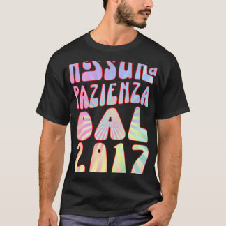 ネスナパツィエンザダル2017 6アニコンプレアンノレトロD Tシャツ