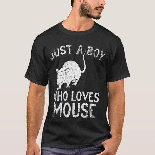 ネズミが大好きな男の子 Tシャツ (正面)