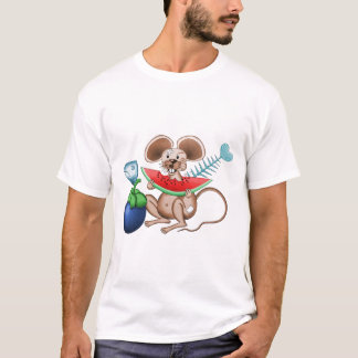 ネズミさん、食事を楽しむTシャツ Tシャツ