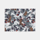 ネズミと白い黒い果実 フリースブランケット (正面(横))