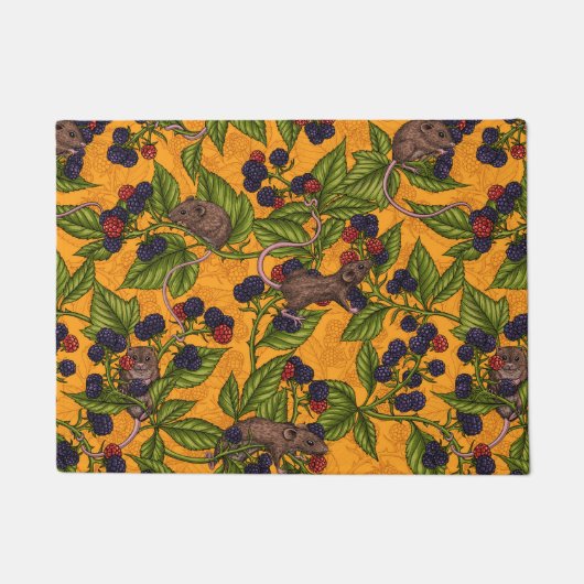 ネズミと黄色のブラックベリー ドアマット (正面)