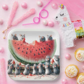 ネズミをジューシーなスイカくさび ペーパープレート (パーティー)